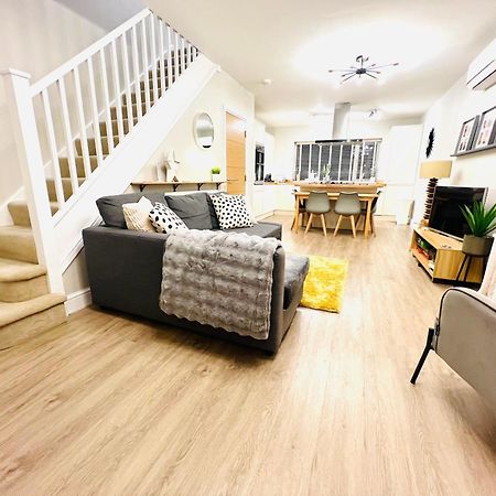 The Duplex Margate With Deck & Living Space Air Conditioning Εξωτερικό φωτογραφία