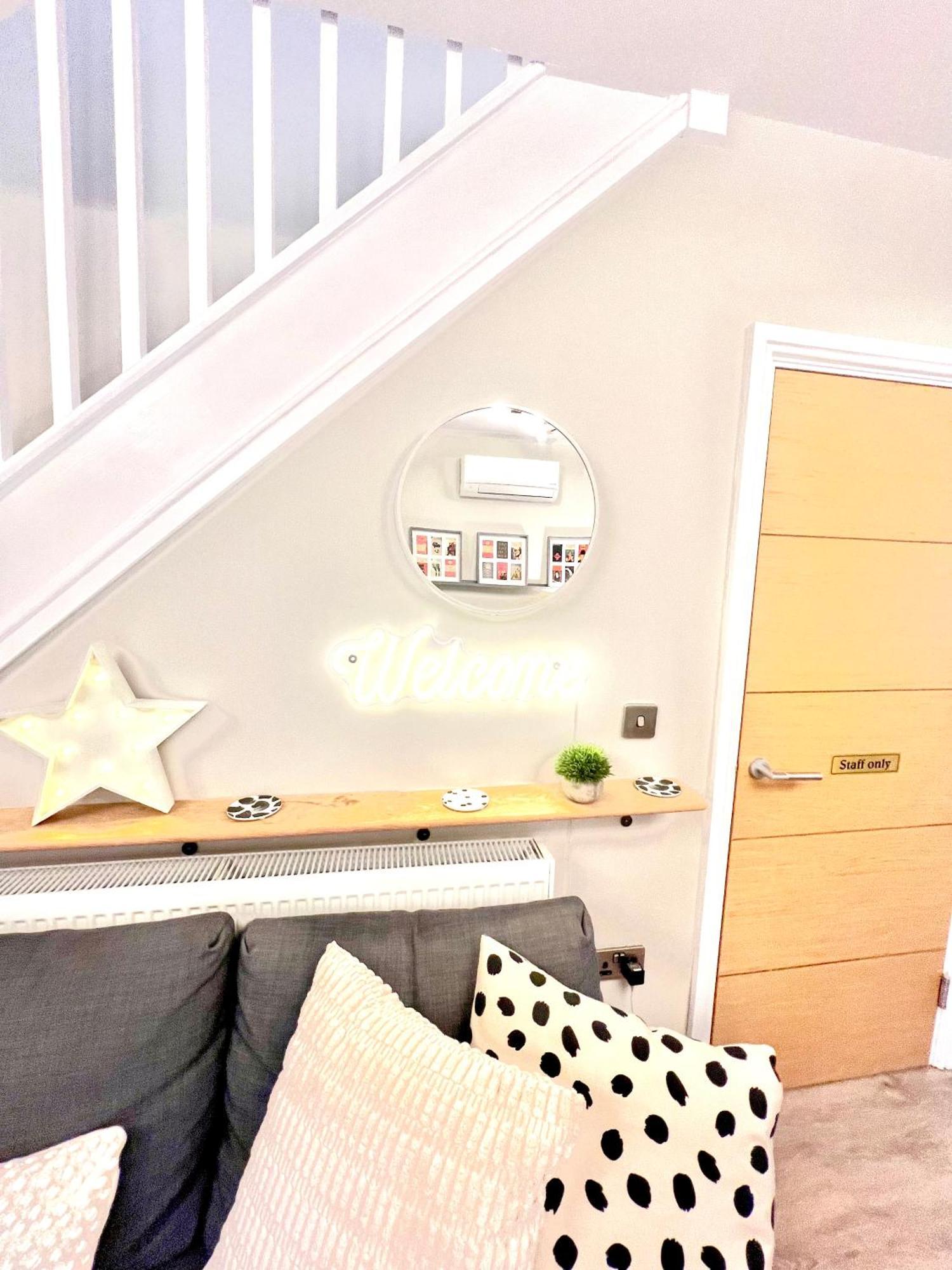 The Duplex Margate With Deck & Living Space Air Conditioning Εξωτερικό φωτογραφία