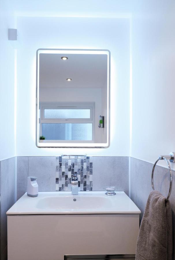 The Duplex Margate With Deck & Living Space Air Conditioning Εξωτερικό φωτογραφία